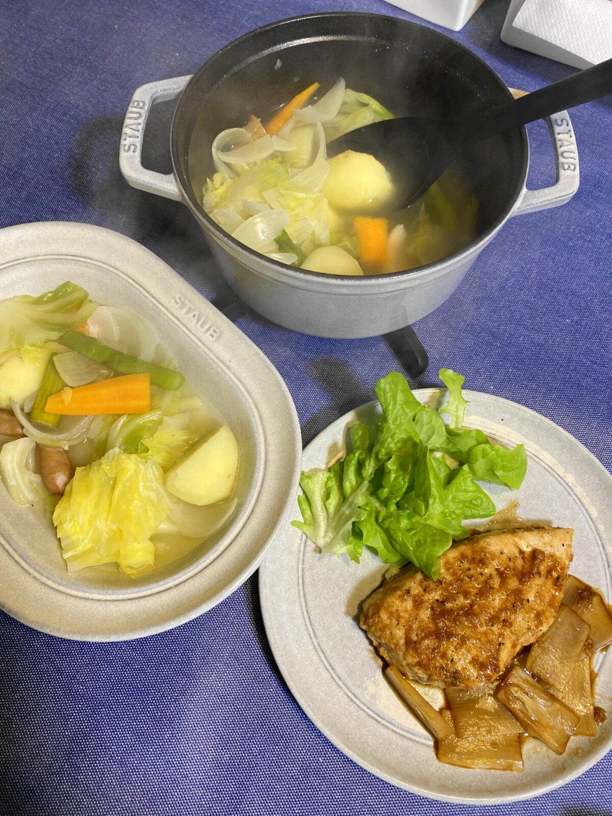 ヨシケイの調理風景