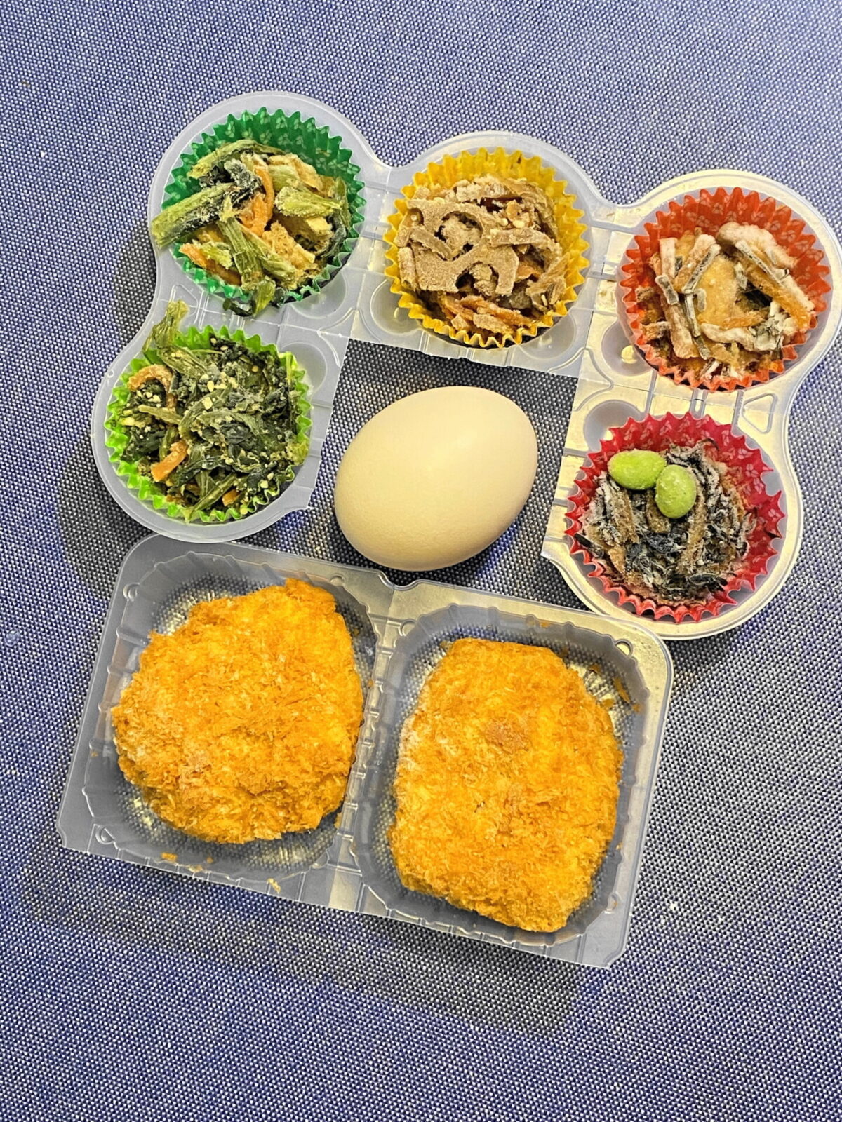 ニチレイの冷凍食品からカツと和惣菜