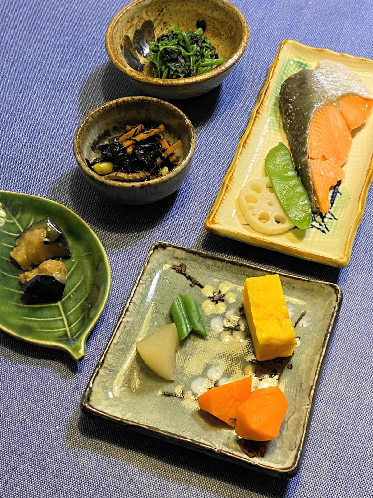 お皿に盛り付けた気くばり御膳