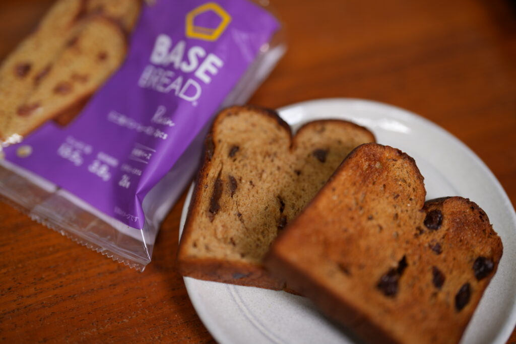 BASE BREADミニ食パンのレーズン