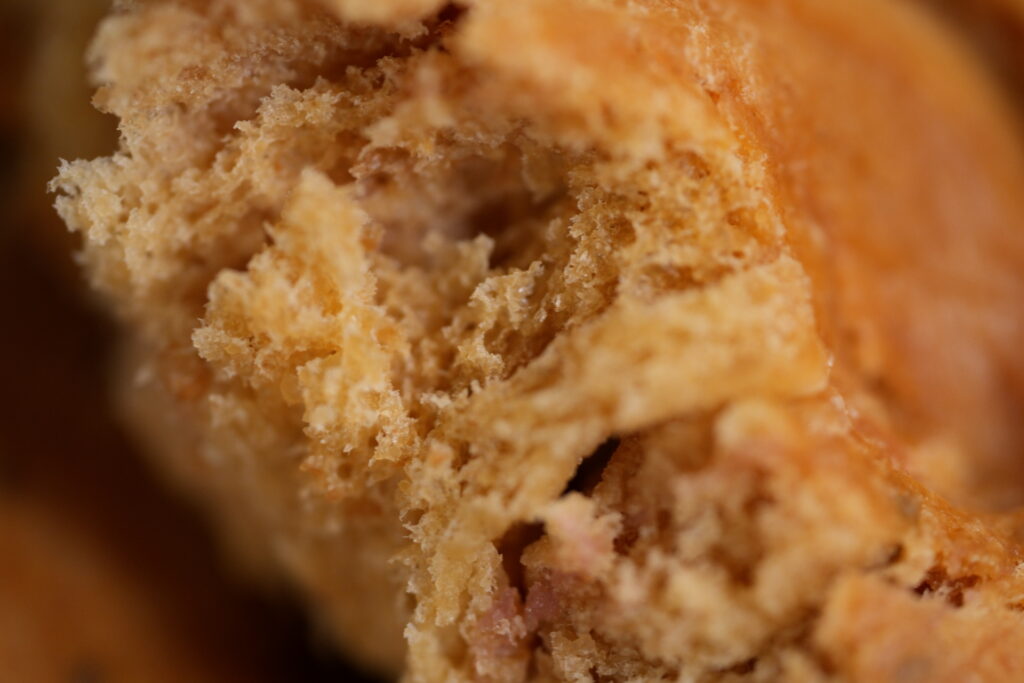 BASE BREADさつまいもの断面