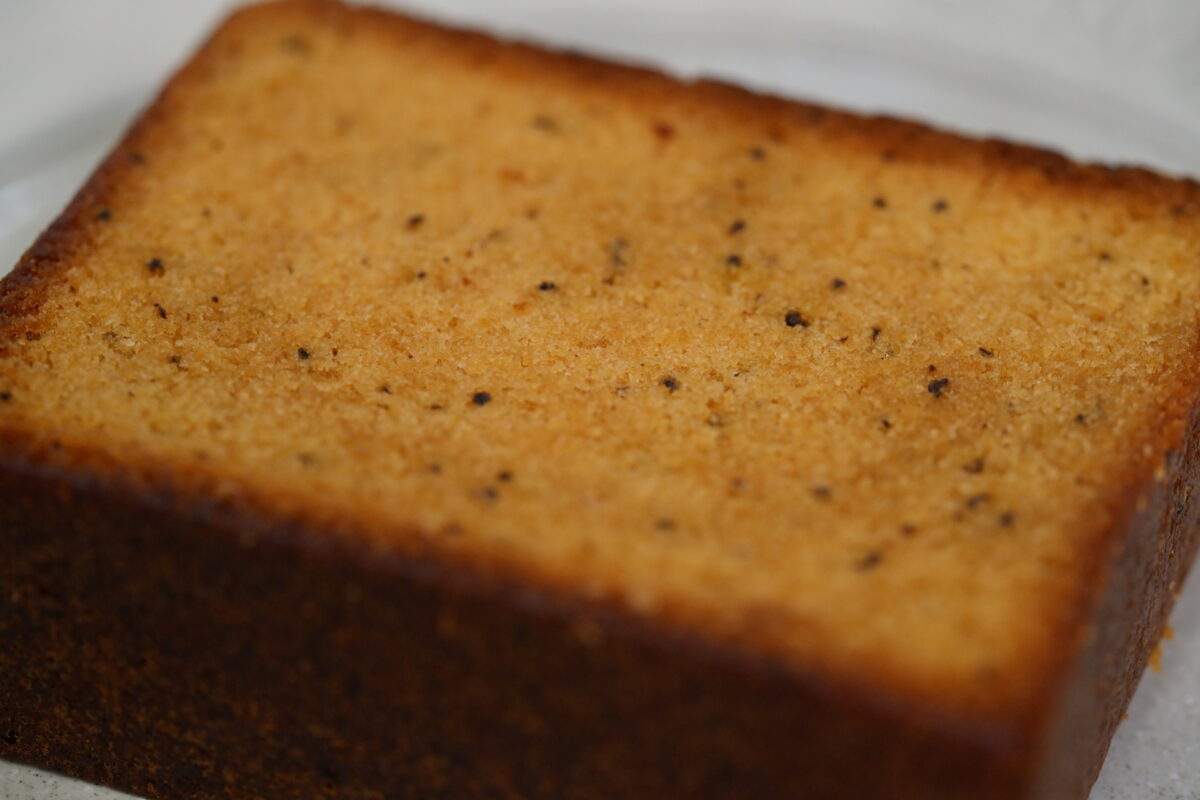 BASE Pound Cake アールグレイの外観