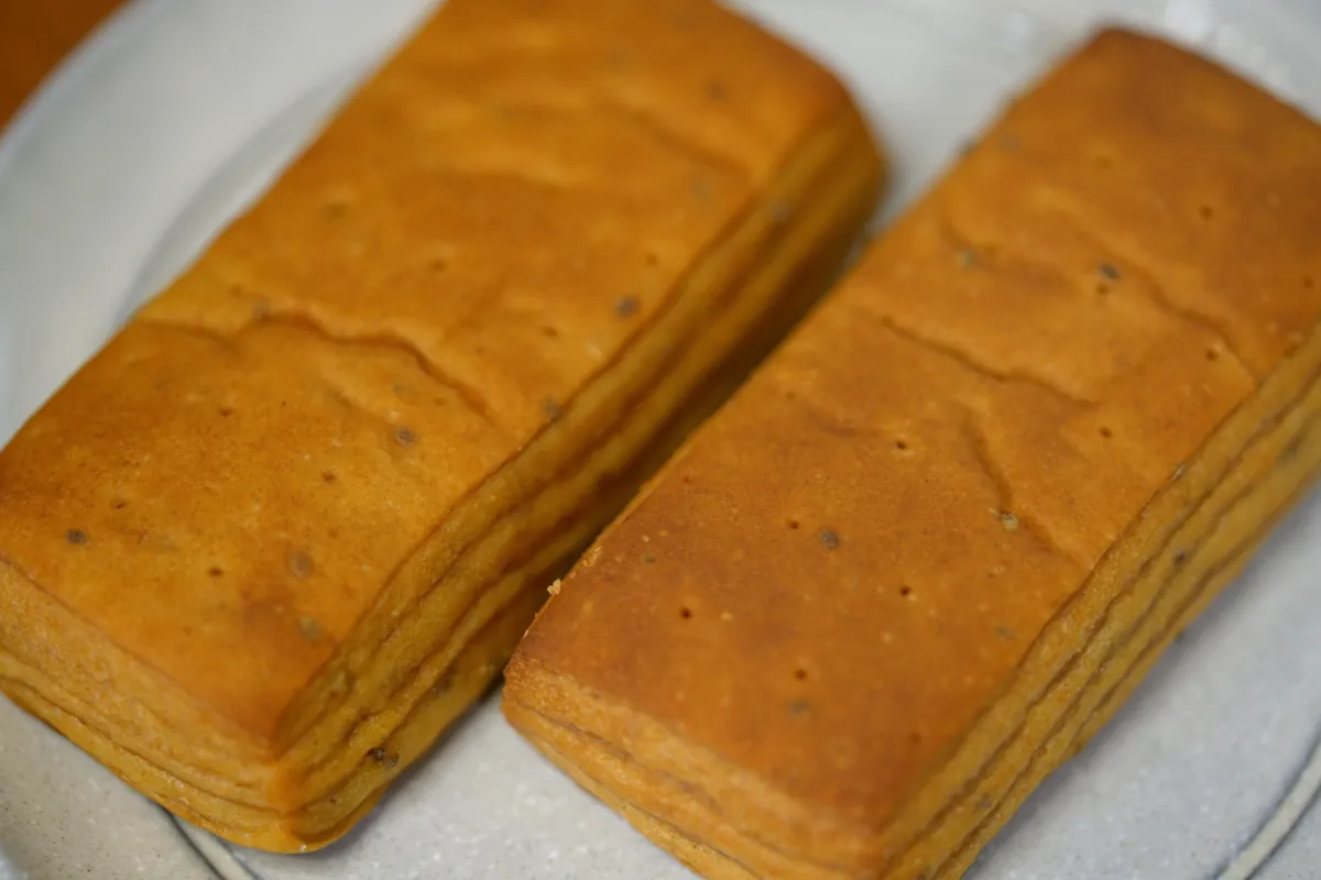 BASE BREADメープルの外観